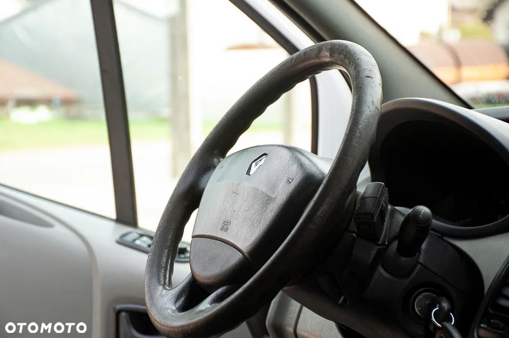 Renault TRAFIC LONG - 26