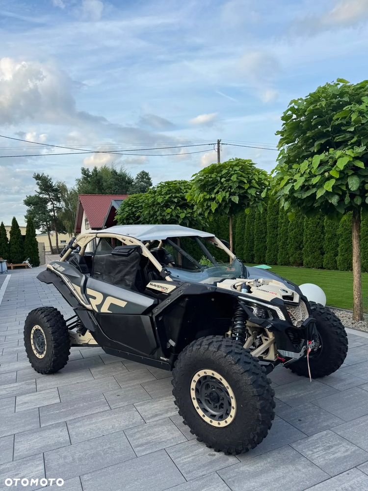 Can-Am Maverick - 3
