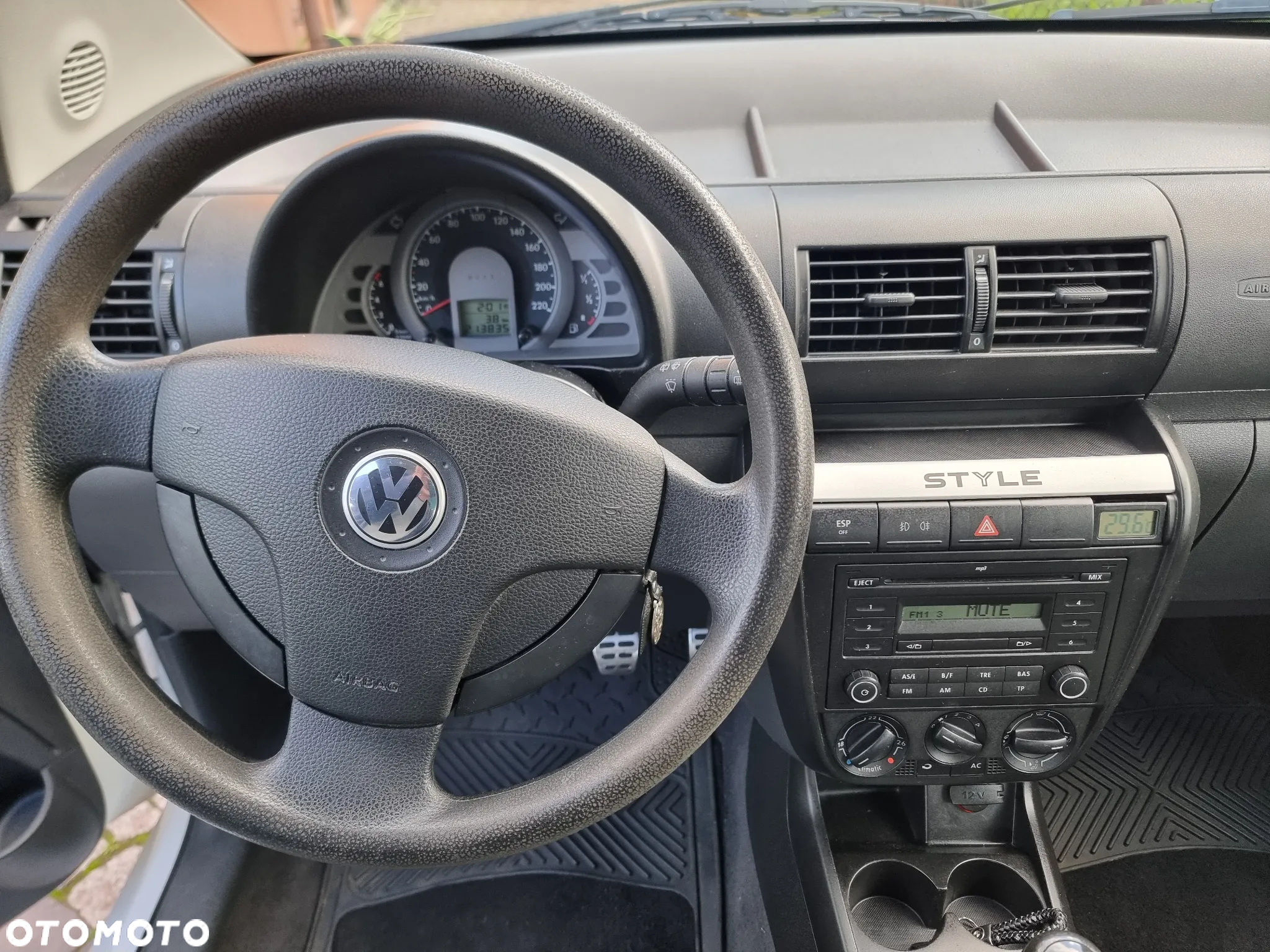 Volkswagen Fox 1.2 - 10