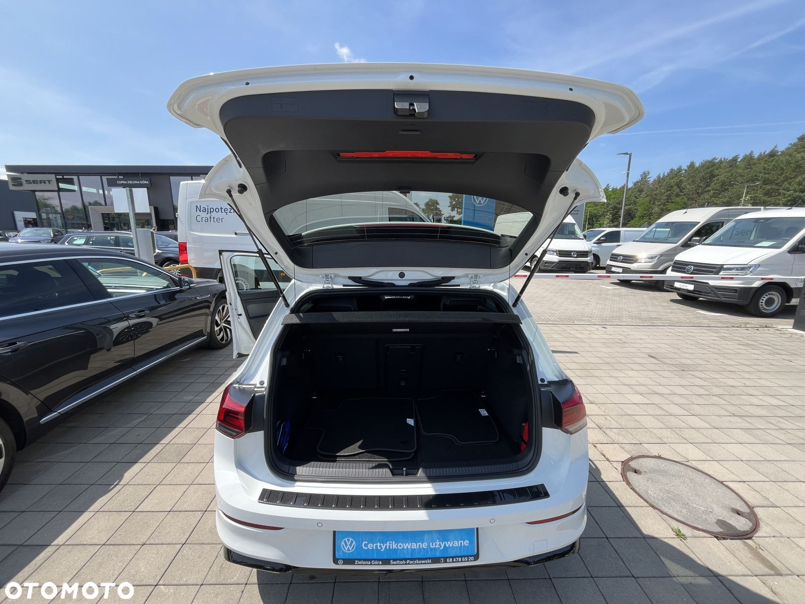 Volkswagen Golf - 18