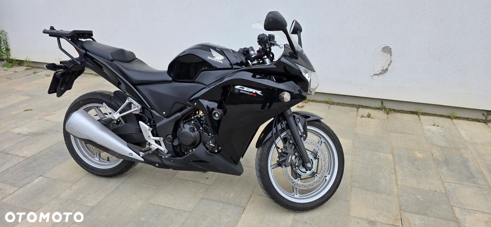 Honda CBR - 4