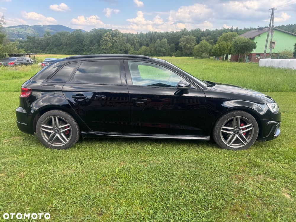 Audi A3 Sportback - 4