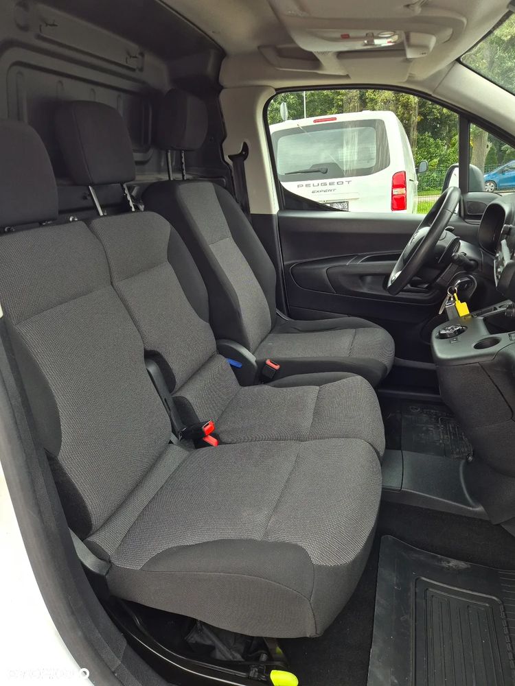 Toyota Proace City }{ Automat }{ 130KM }{ FV VAT }{ 2x drzwi przesuwne }{ Webasto } - 13