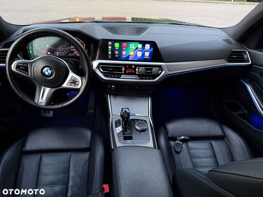 BMW Seria 3 318d M Sport Shadow - 14