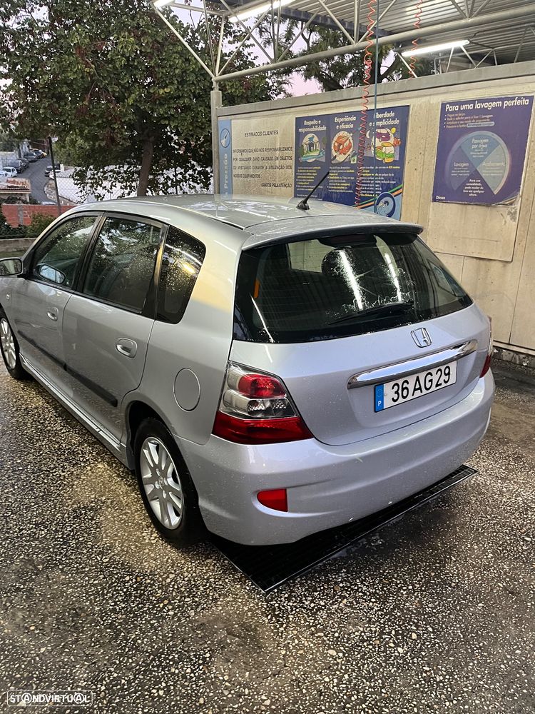 Honda Civic - 4