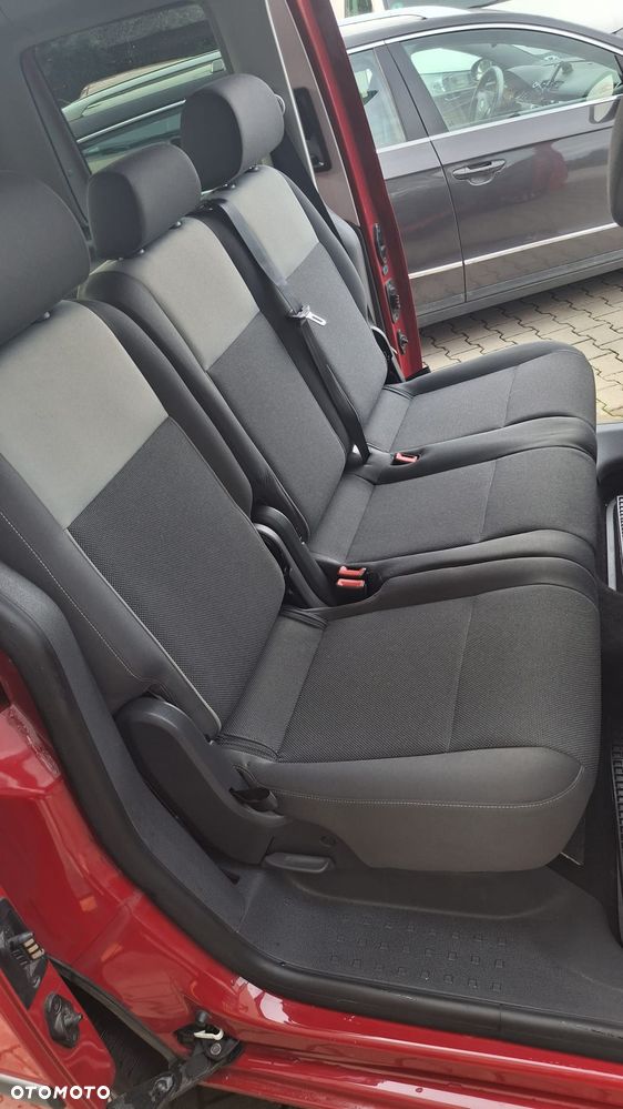 Volkswagen Caddy Comfortline 4Motion - 7