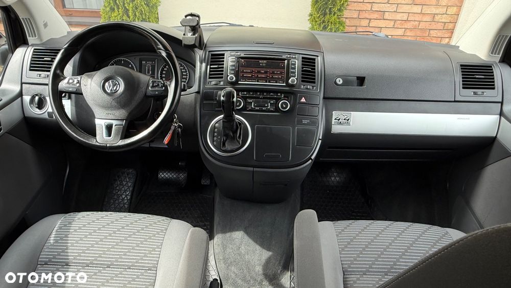Volkswagen Multivan - 34