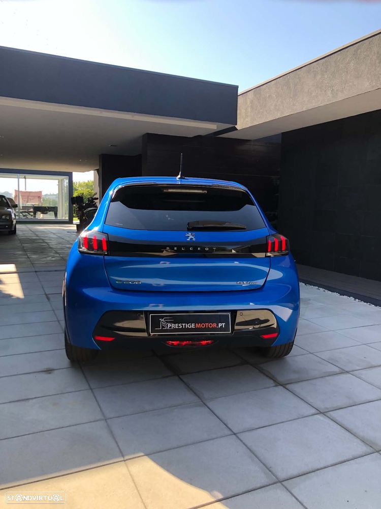 Peugeot e-208 GT Pack - 4