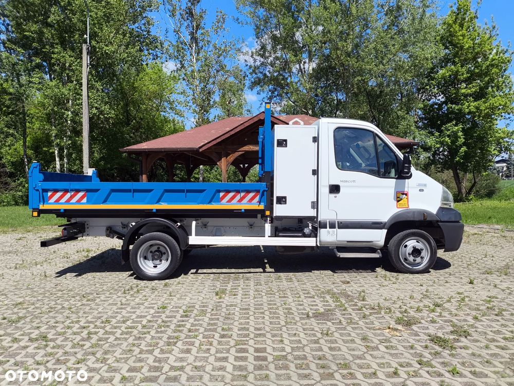 Renault Mascott - 5