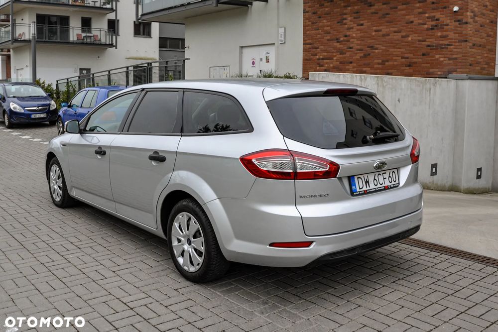 Ford Mondeo SW 2.0 TDCi Trend - 3