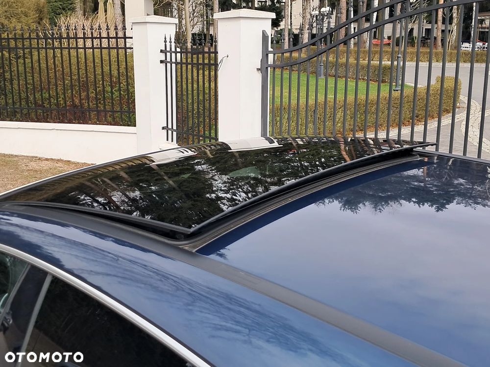 Mercedes-Benz CLA 200 d 8G-DCT Special Edition - 14