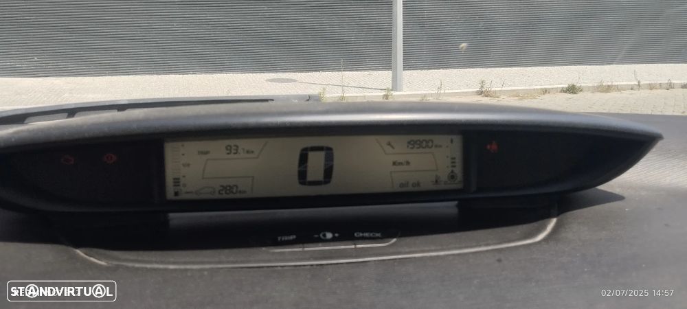 Citroën C4 1.6 HDi Business - 6