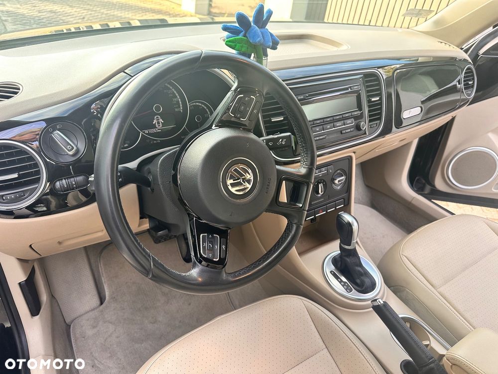 Volkswagen Beetle 2.5 - 4