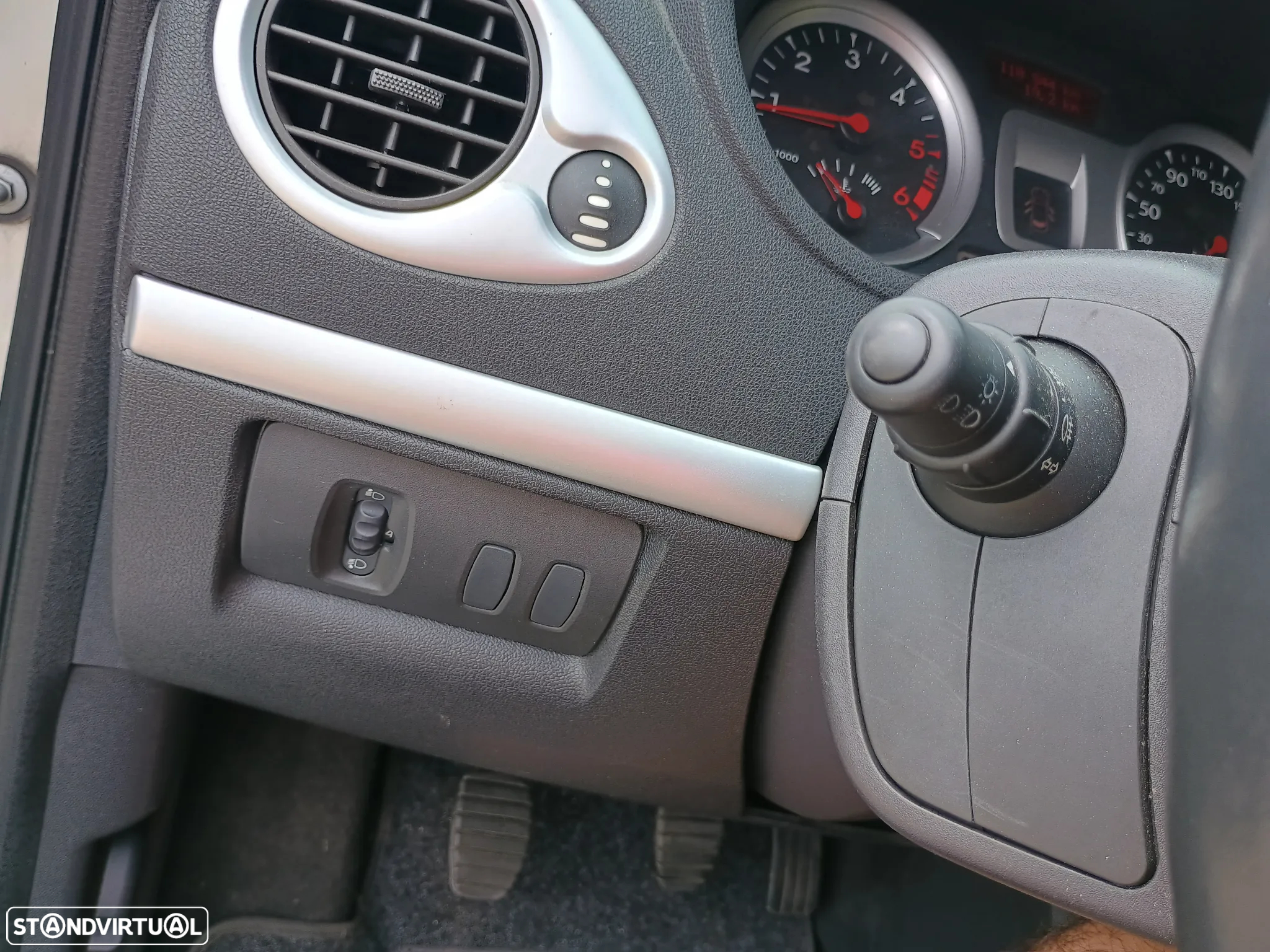Renault Clio 1.5 dCi Business - 20