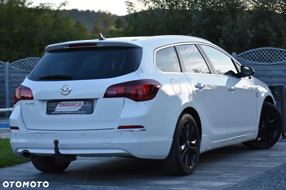 Opel Astra 1.4 Turbo Edition - 18