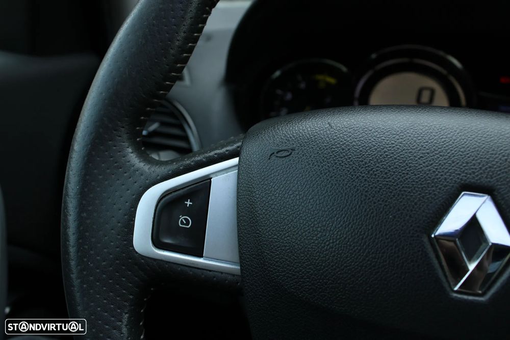 Renault Mégane Sport Tourer 1.5 dCi Bose Edition SS - 23