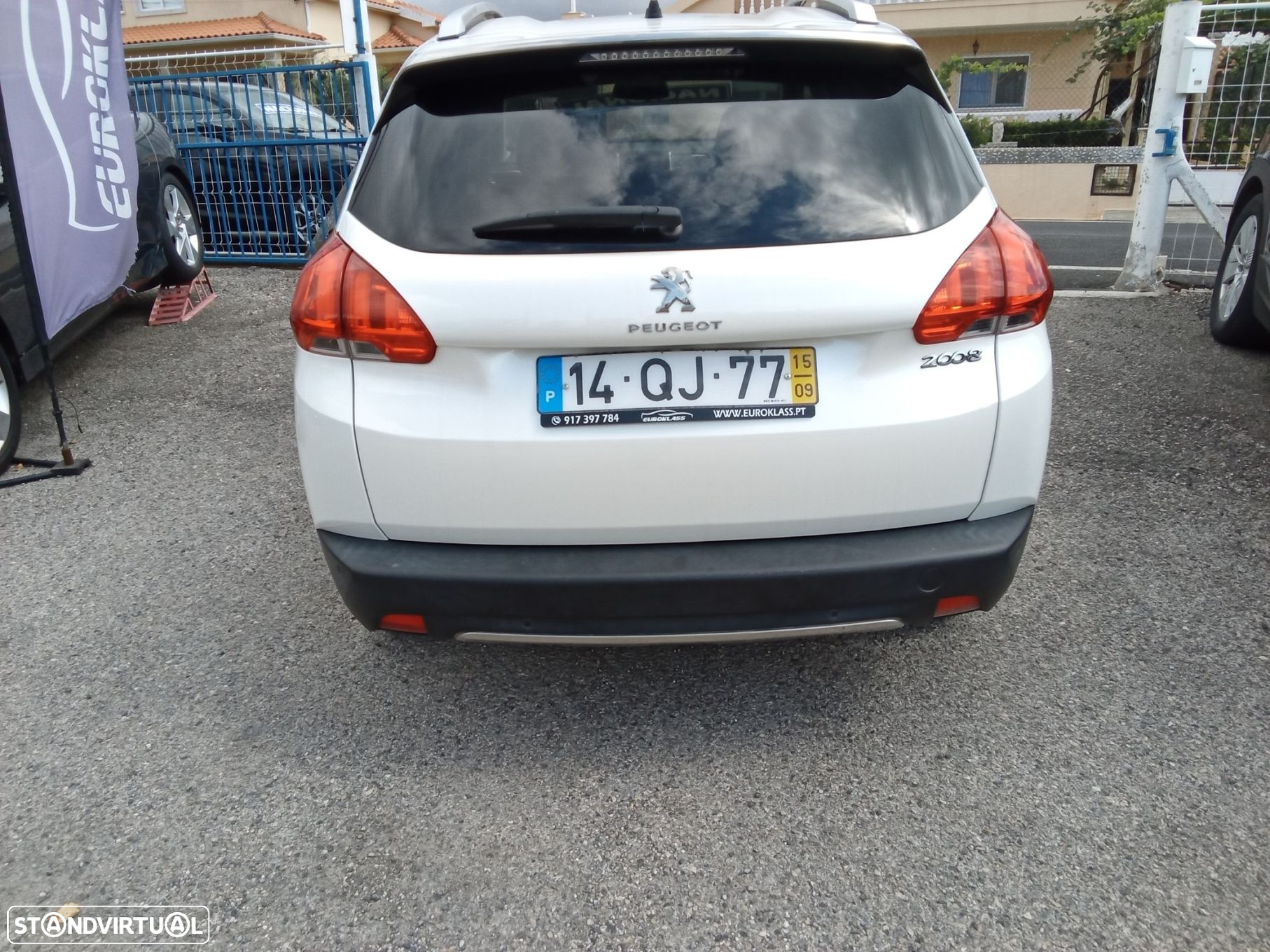 Peugeot 2008 1.2 VTi Active - 8