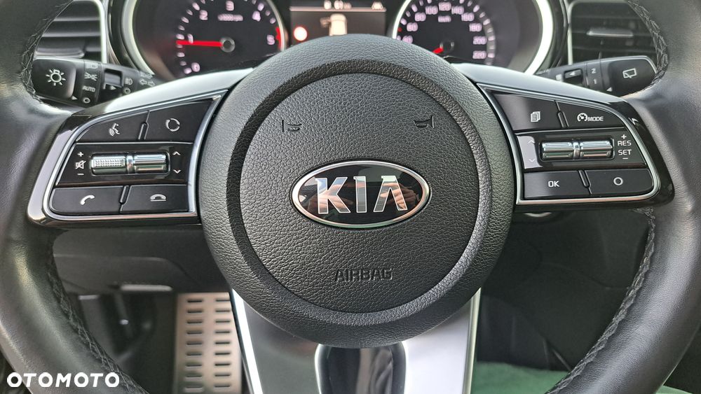 Kia Ceed 1.6 CRDi Platinum Edition - 18