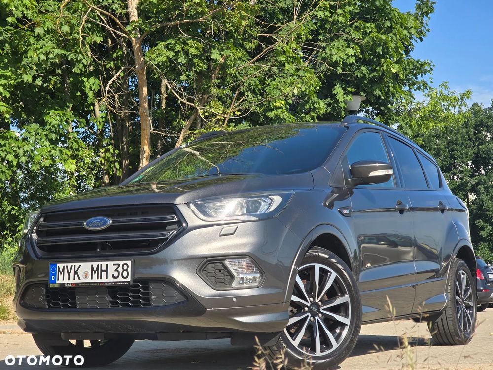 Ford Kuga 2.0 TDCi 4x4 ST-Line - 36