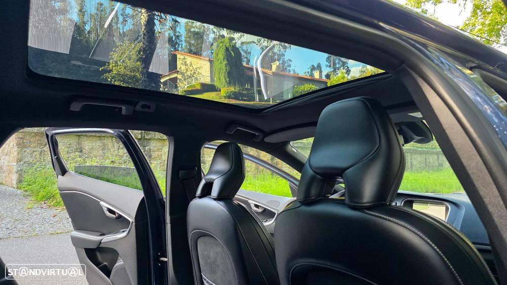 Volvo V40 1.6 D2 R-Design Powershift - 22