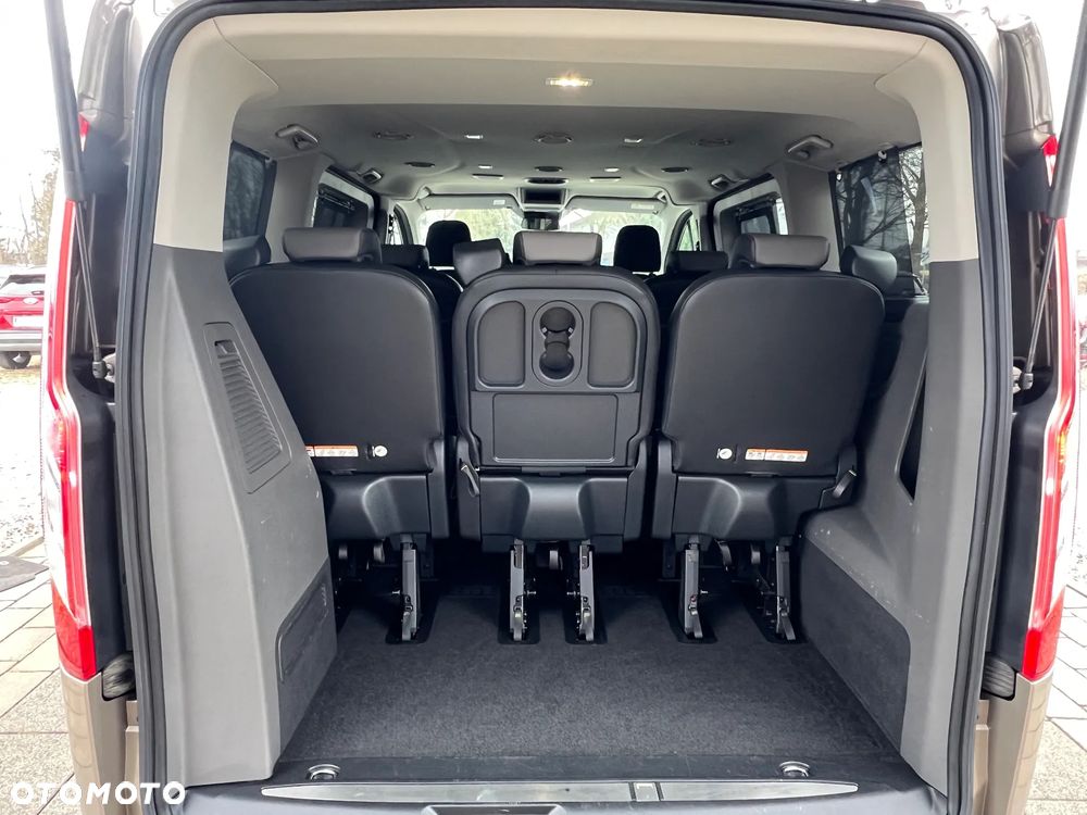 Ford Tourneo Custom 320 L1H1 VA Autm Titanium X - 26