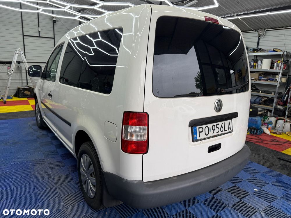 Volkswagen Caddy Life Mixt - 4