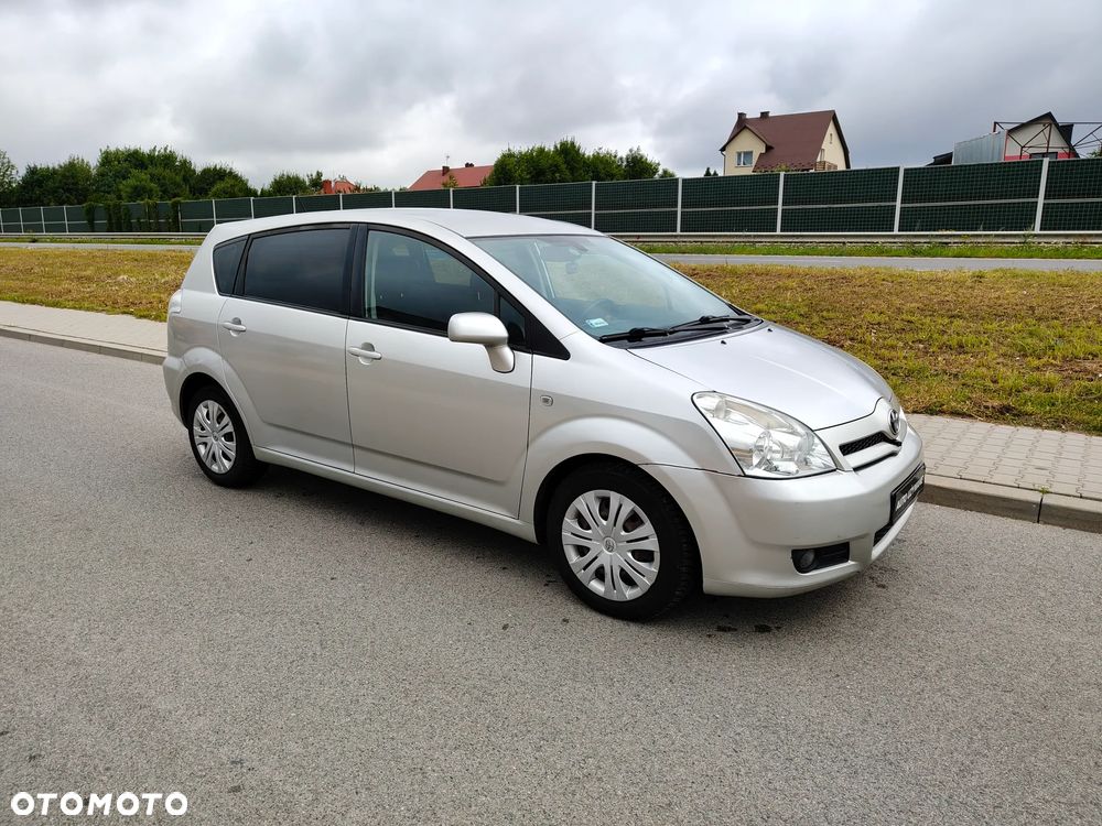 Toyota Corolla Verso 1.8 Sol 7os MM - 26
