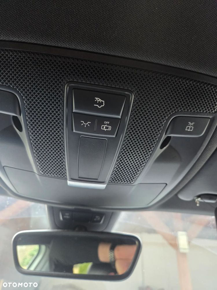 Mercedes-Benz GLA 250 4-Matic - 14