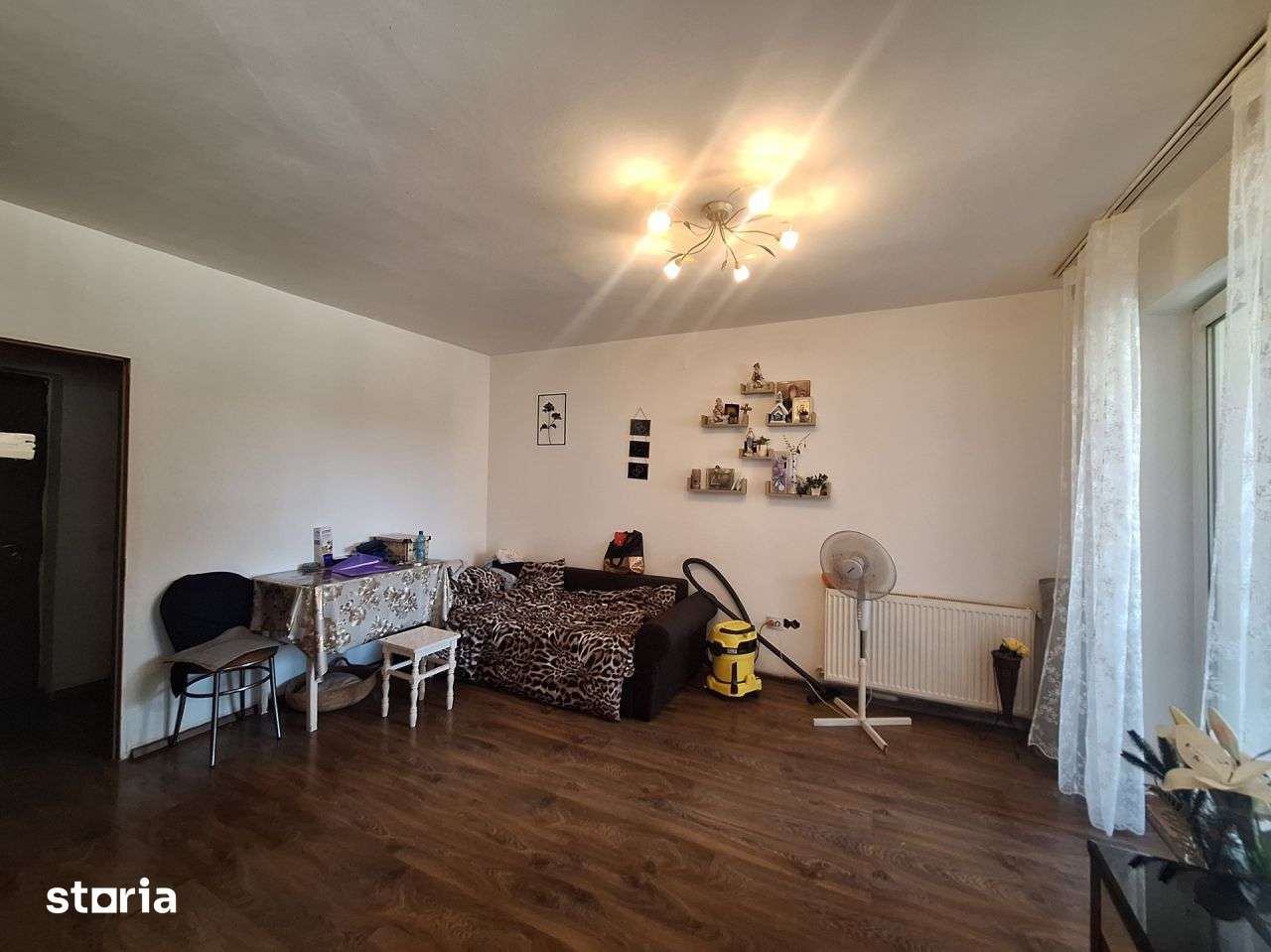 Apartament cu o camera, balcon, zona Florilor — fotografia 3