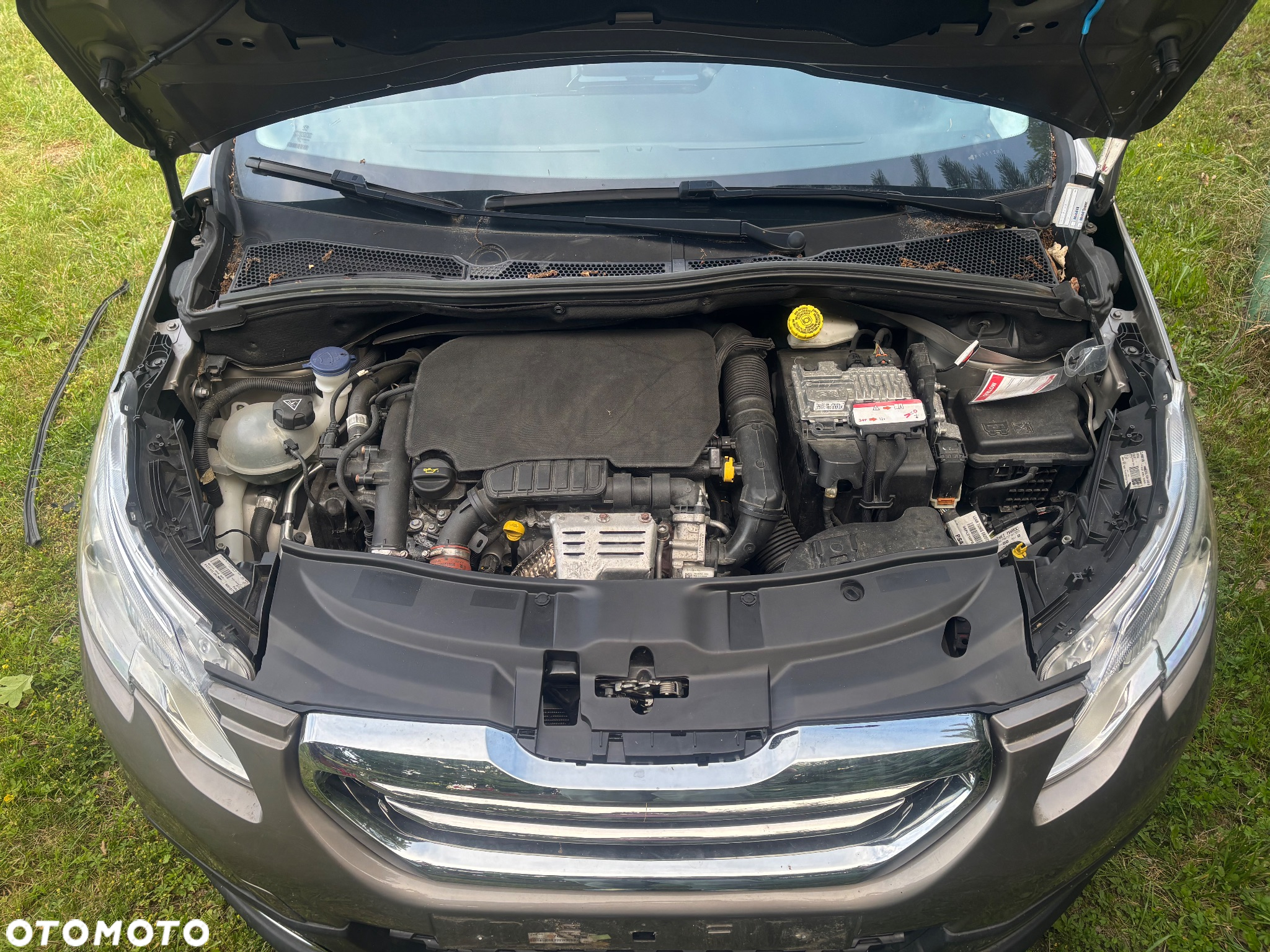 Peugeot 2008 1.2 Pure Tech Active S&S - 16