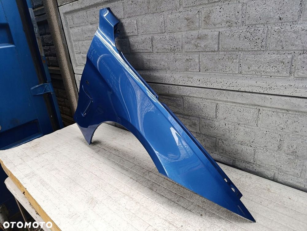 BMW IV 4 F32 F33 F36 BŁOTNIK PRAWY PRZEDNI ORYGINAŁ - 2