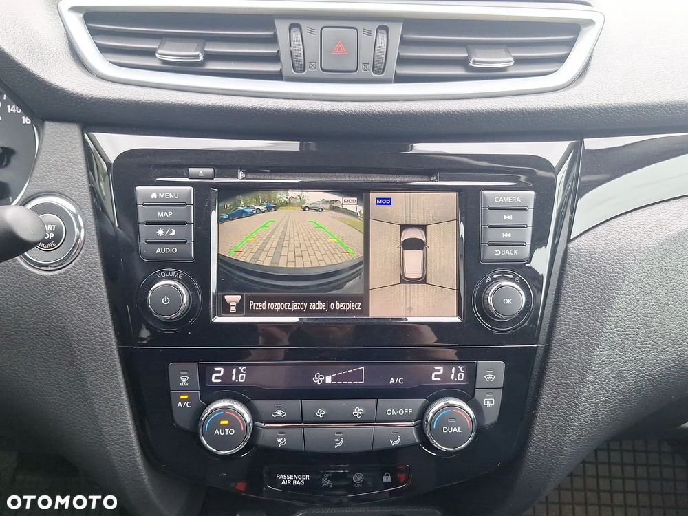 Nissan Qashqai 1.3 DIG-T N-Connecta - 18