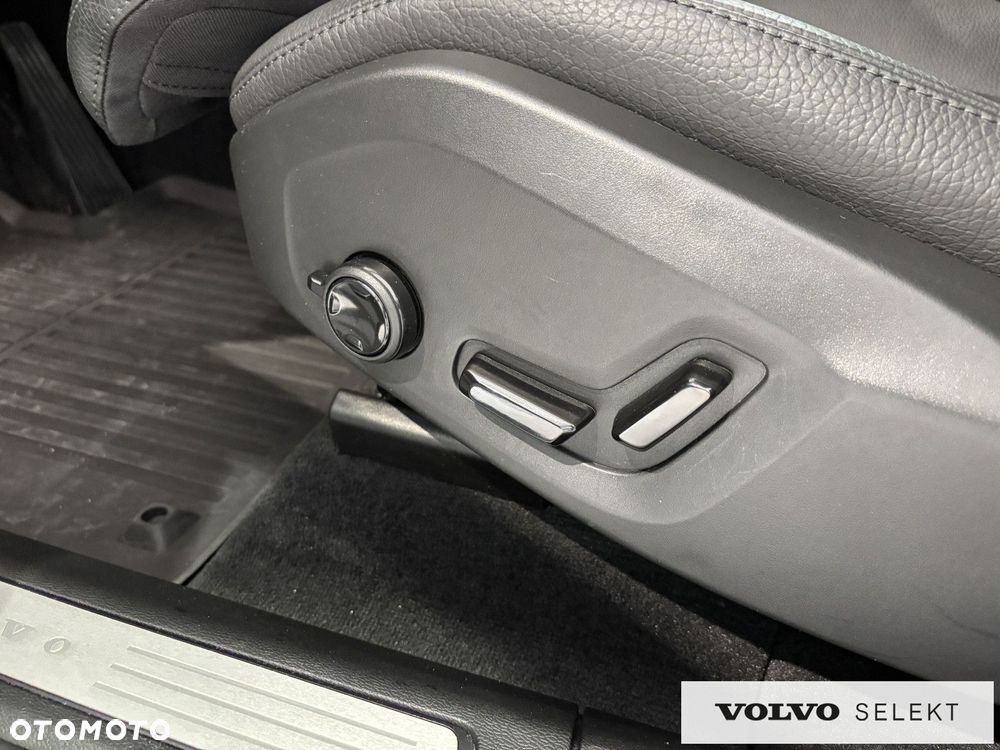 Volvo XC 60 - 18
