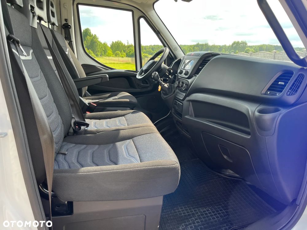 Iveco Daily 70C18 Winda-1_tona Mroźnia/Chłodnia -32*C/+32*C 3.0/180KM - 29