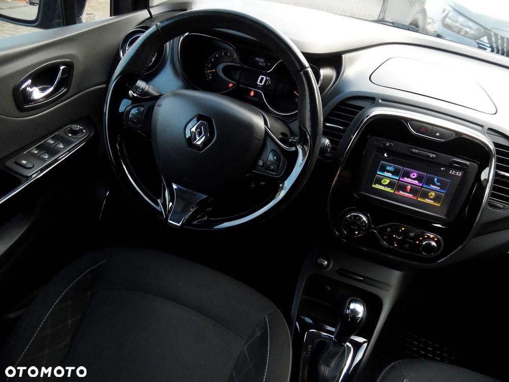 Renault Captur - 31