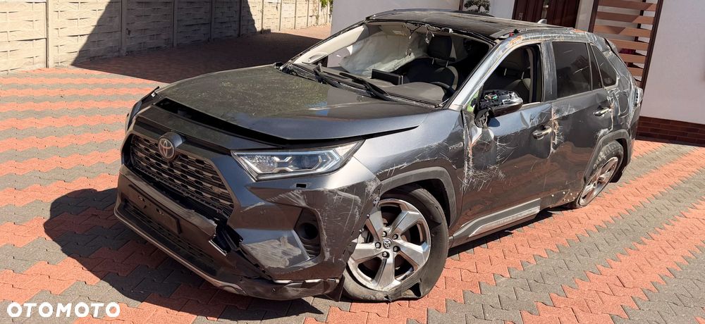 Toyota RAV4 2.5 Hybrid Black Edition by JBL 4x4 - 7