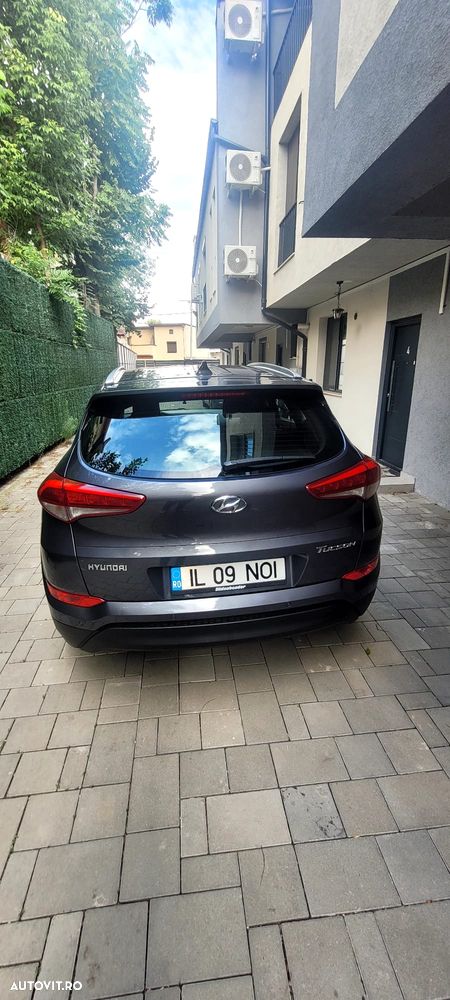 Hyundai Tucson - 8