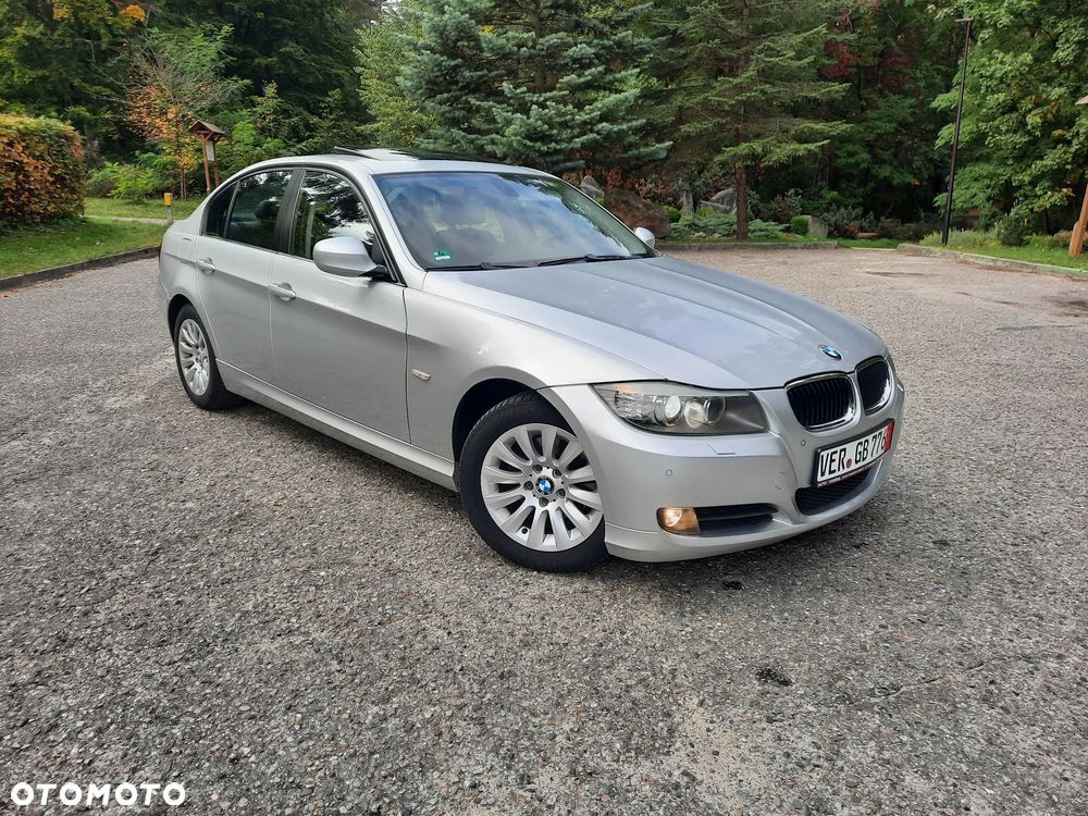 BMW Seria 3 320i Edition Exclusive - 10