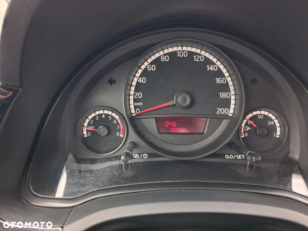 Volkswagen up! 1.0 move Perfectline - 17