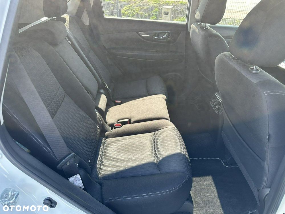 Nissan X-Trail 2.0 dCi N-Connecta 4WD Xtronic - 26