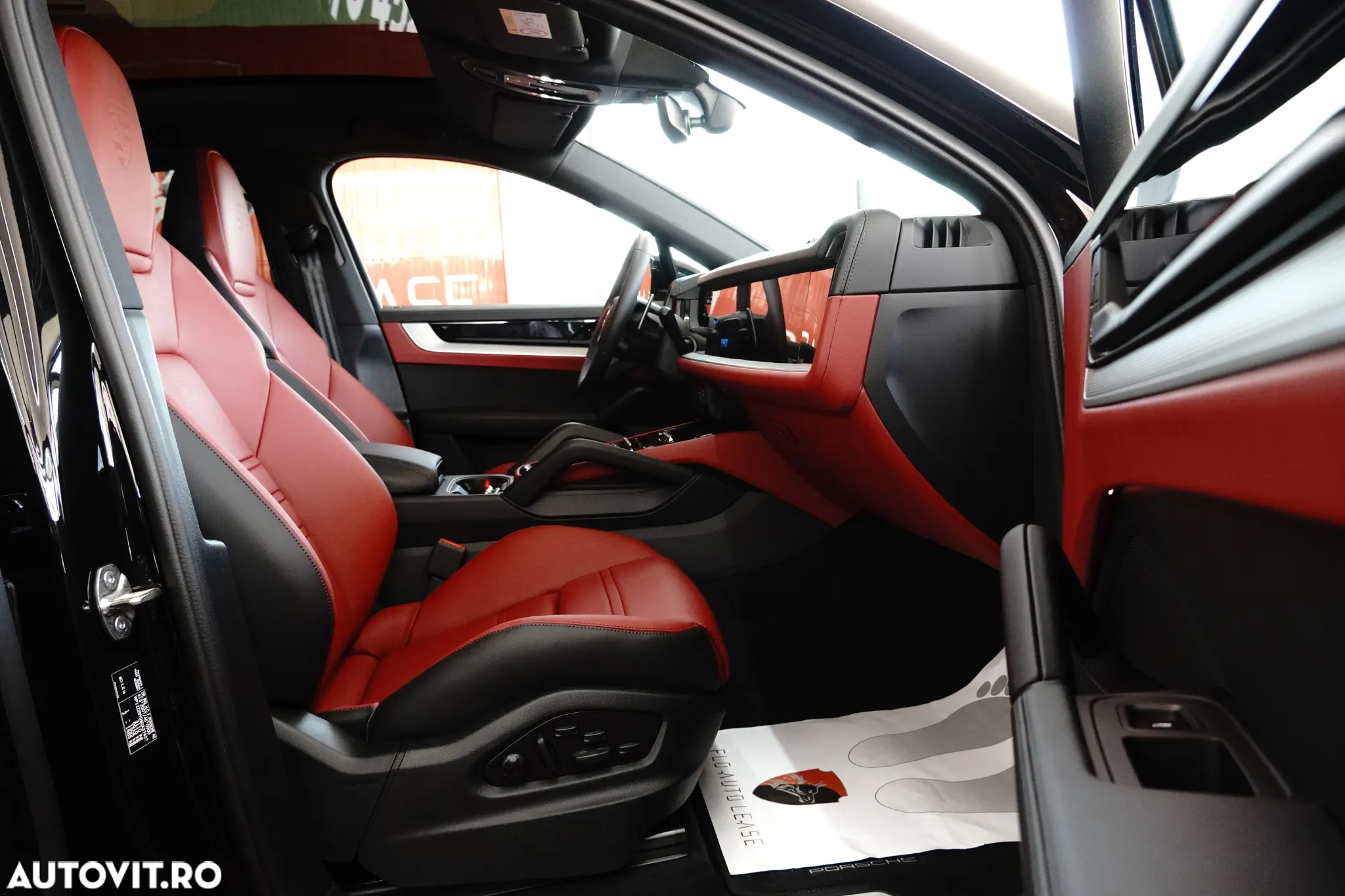 Porsche Cayenne - 15