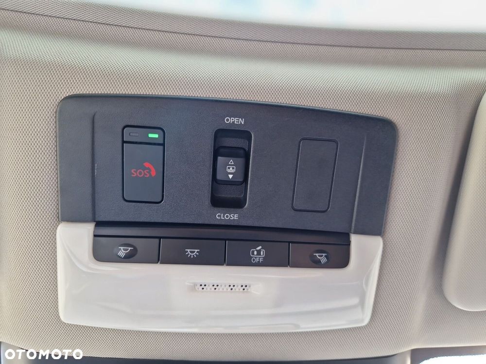 Nissan Qashqai - 25