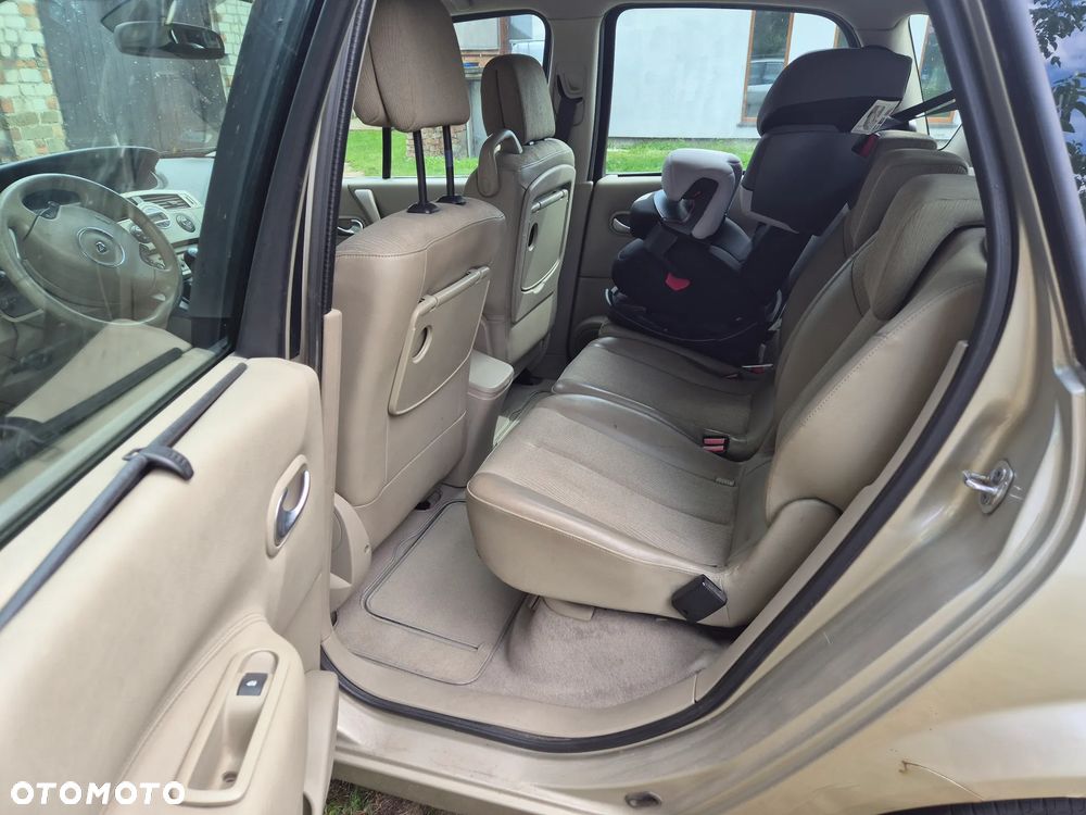 Renault Scenic 1.9 dCi Alize - 7