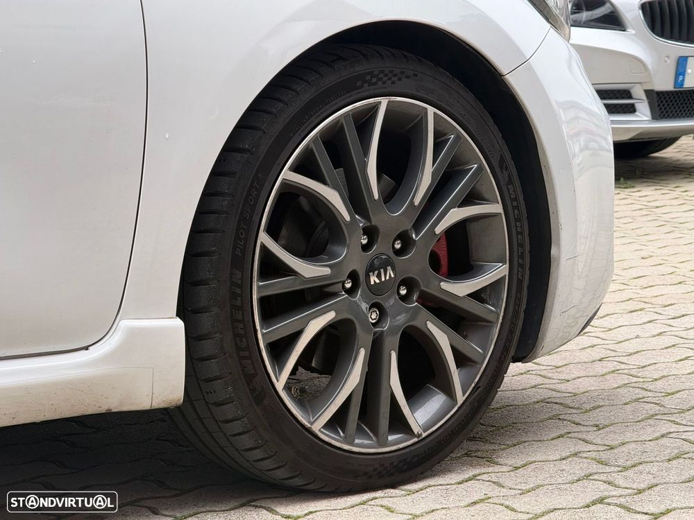 Kia Ceed S Coupé 1.6 T-GDi GT - 5