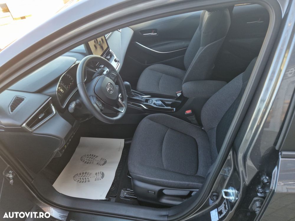 Toyota Corolla 1.8 HSD Dynamic - 10