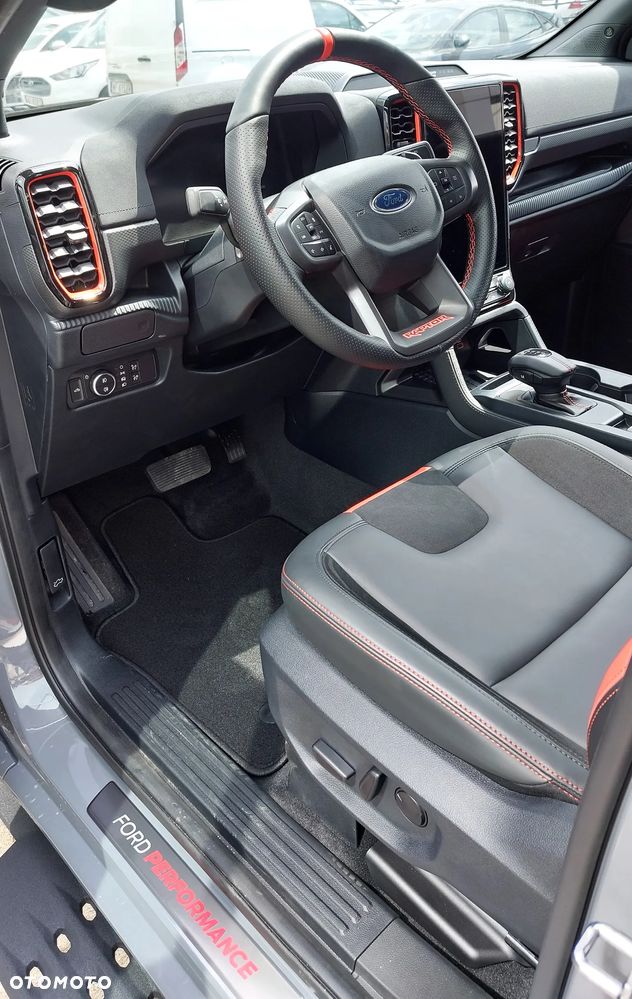 Ford Ranger Raptor - 30