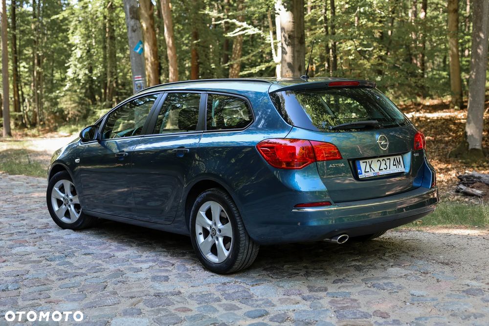 Opel Astra 2.0 CDTI Sport - 2