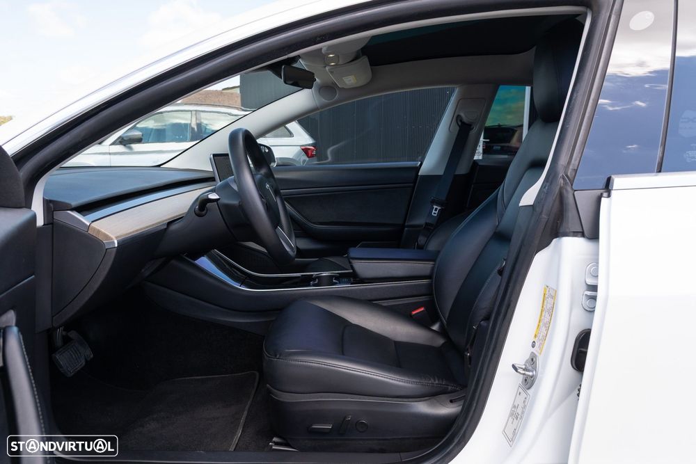 Tesla Model 3 Standard RWD - 13