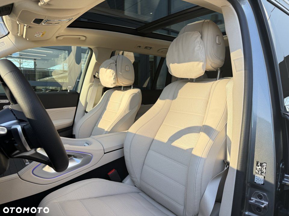 Mercedes-Benz GLS - 4