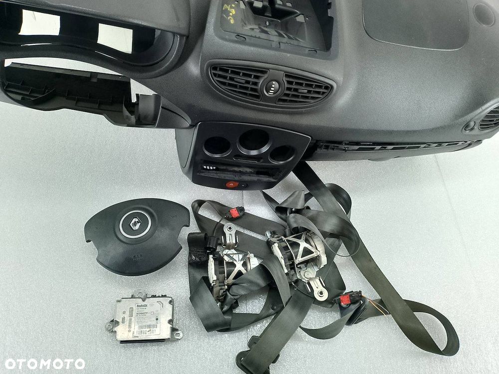 DESKA ROZDZIELCZA,KONSOLA PODUSZKI SENSOR PASY RENAULT CLIO III FL (09-13) - 2